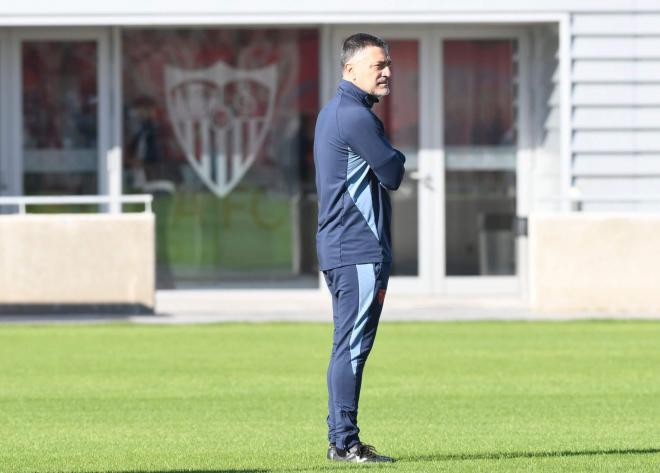 Xavier García Pimienta, en un entrenamiento (Foto: Kiko Hurtado).