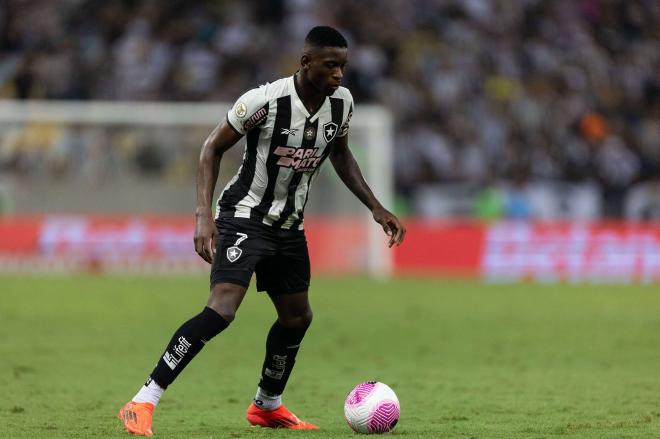 Luiz Henrique, jugando con el Botafogo (Foto: Cordon Press).