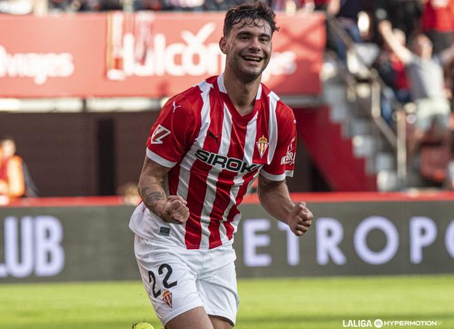 Diego Sánchez, con el Sporting (Foto: LALIGA).