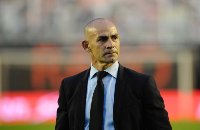 Paco Jémez, en un partido del Rayo Vallecano (FOTO: Cordón Press).