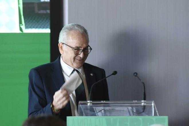 Rafael Gordillo, en la presentación de la memoria de la Fundación del Betis (Foto: Kiko Hurtado).