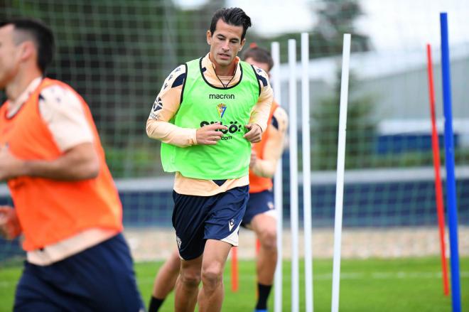 Luis Hernández, en un entrenamiento (Foto: Cádiz CF).