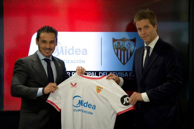 Midea, nuevo patrocinador principal del Sevilla FC.