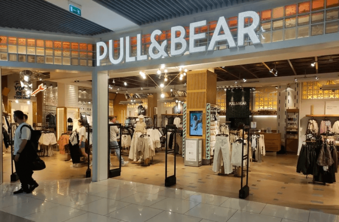 Tienda Pull&Bear (FOTO: EFE).