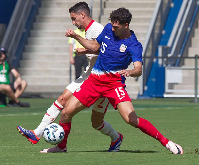 Johnny Cardoso, jugando con EEUU (Foto: Cordon Press).