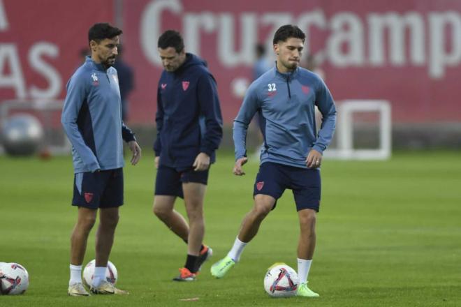 José Ángel Carmona, en el entrenamiento de este lunes (Foto: Kiko Hurtado).