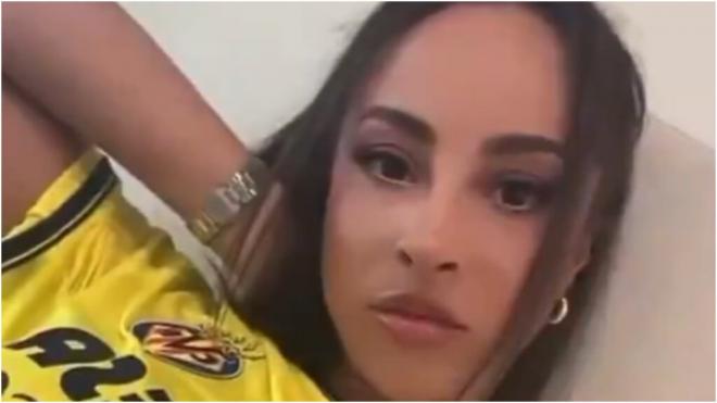 Teanna Trump, con la camiseta del Villarreal (Instagram: @itsteannatrump)