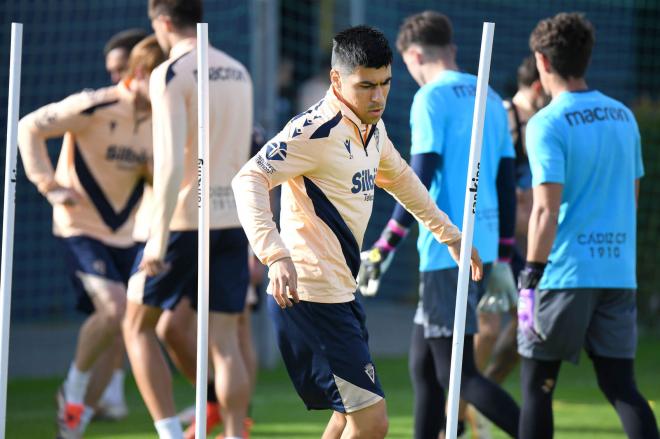 Tomás Alarcón, en un entrenamiento (Foto: Cádiz CF).