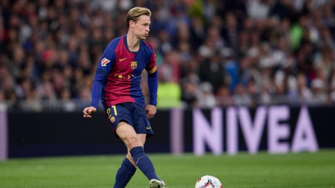 Frenkie de Jong durante un partido con el FC Barcelona (Fuente: Cordon Press)