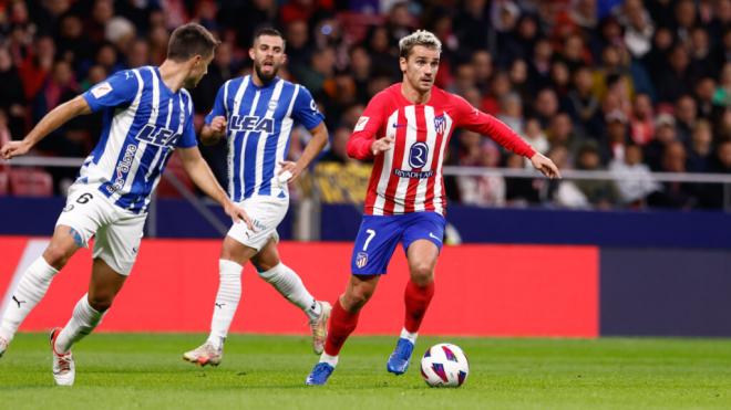 Griezmann contra el Alavés (Europa Press)