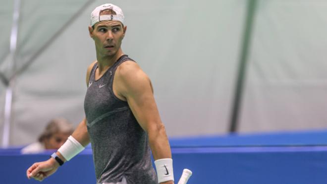 Rafa Nadal, en una sesión de entrenamiento de la Copa Davis (Cordon Press)