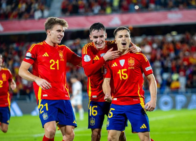 Bryan Zaragoza celebra su gol en el España-Suiza (FOTO: Cordón Press).