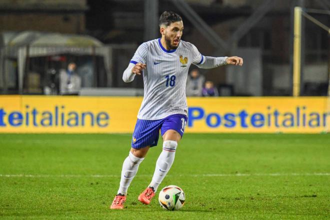 Rayan Cherki, jugando con Francia sub-21 (Foto: Cordon Press).