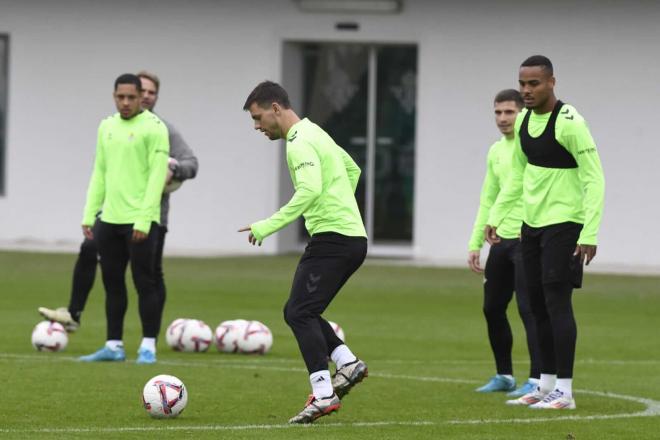 Giovani Lo Celso en el entrenamiento de este jueves (foto: Kiko Hurtado).