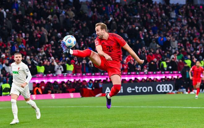 Harry Kane, en el Bayern-Augsburgo (Foto: Cordon Press).