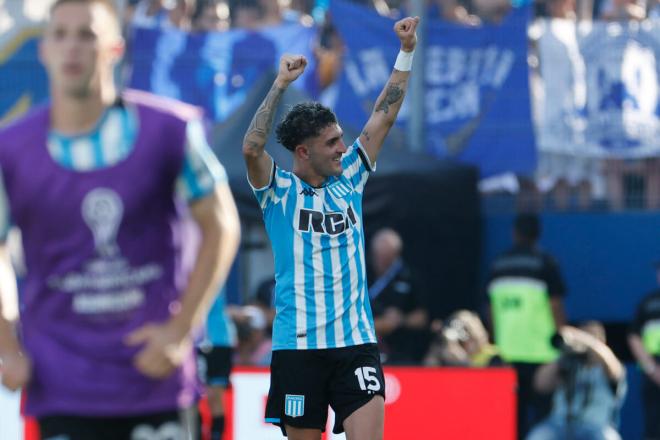 Gastón Martirena celebra su gol en Sudamericana (Foto: EFE).