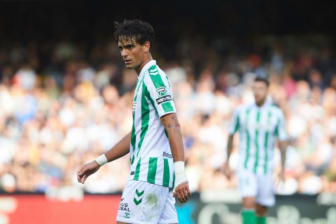 Carlos Guirao en el partido Valencia-Betis (foto: Cordón Press).