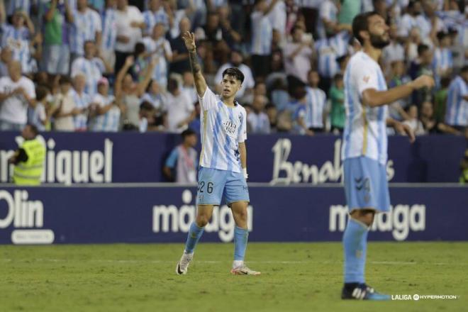 Antonio Cordero agradece el apoyo de La Rosaleda. (Foto: LALIGA)