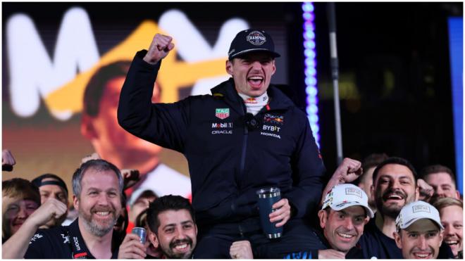 Max Verstappen celebrando su cuarto título consecutivo en Fórmula 1. (Fuente: Europa Press)