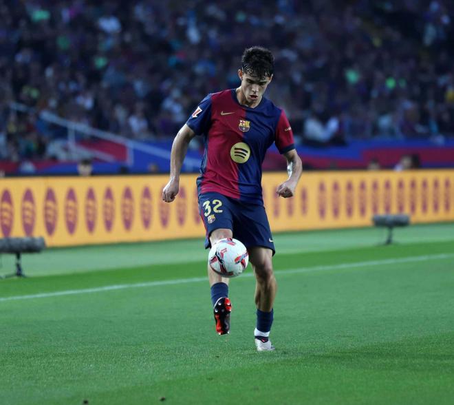 Héctor Fort, en un partido con el FC Barcelona (Foto: Cordon Press)