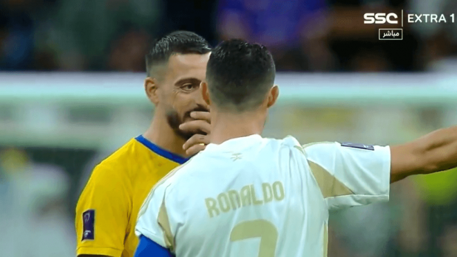 Cristiano y Joselu, en un partido de la Champions asiática.