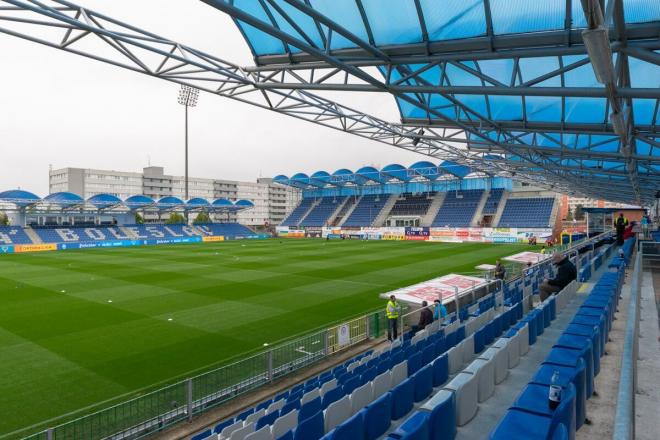 Imagen del Městský Stadion, escenario del partido.