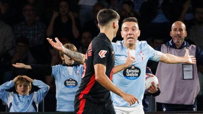 Iago Aspas ante Gerard Martín (Foto: LaLiga).