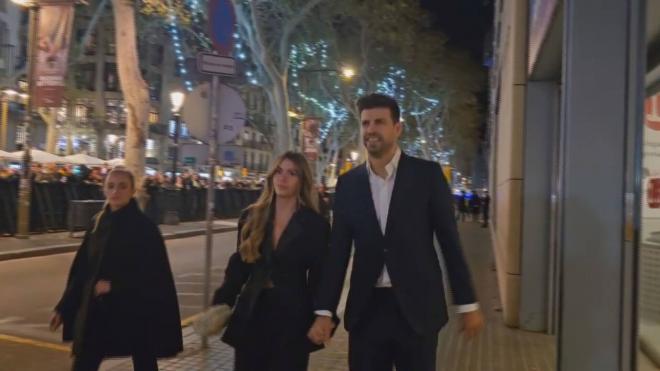 Gerard Piqué y Clara Chía llegando al 125 aniversario del Barça