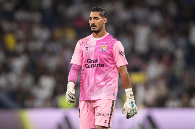 Alvaro Valles, en un partido de la UD Las Palmas (FOTO: Cordón Press).