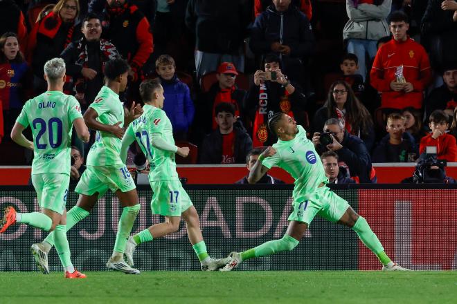 Raphinha celebrando su gol ante el Mallorca