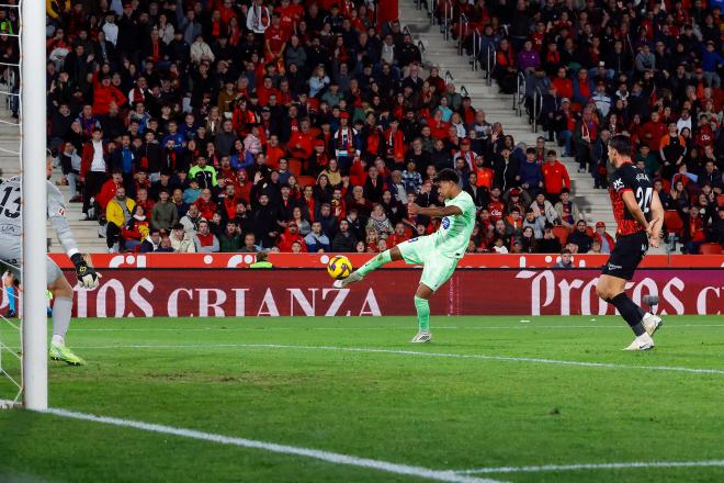 Lamine Yamal, en el Estadio de Son Moix ante el Mallorca (Foto: EFE)