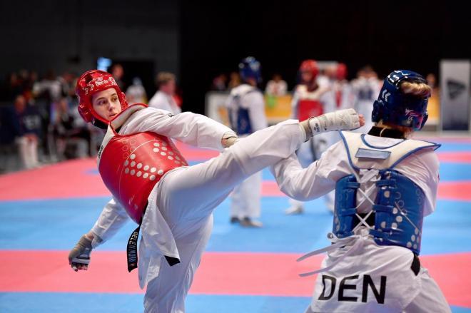 Imagen de un combate de taekwondo.