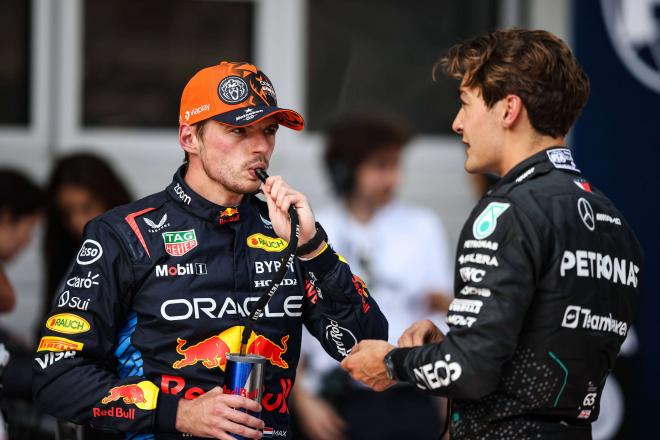 Max Verstappen y George Russell, en el GP de Austria (Foto: Cordon Press).