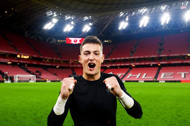 La legría de Julen Agirrezabala tras ganar al Real Madrid en San Mamés (Foto: Athletic Club).
