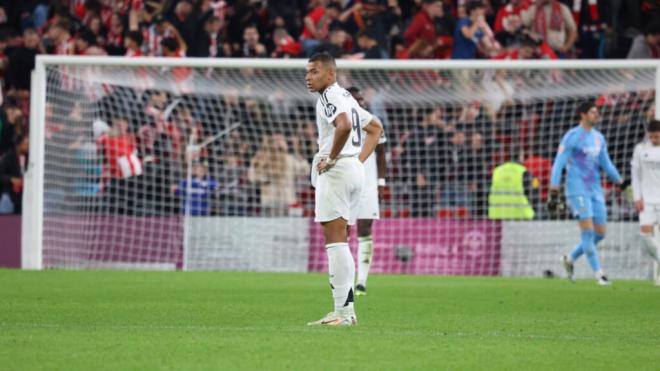 Mbappé tras el gol del Athletic (Cordon Press)