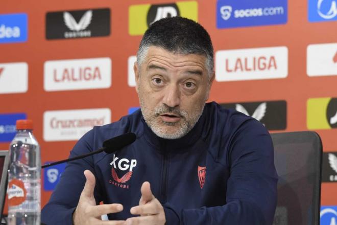 García Pimienta, en sala de prensa (Foto: Kiko Hurtado).