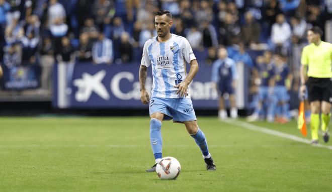 Manu Molina dirige el juego en La Rosaleda (Foto: MCF)