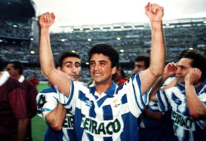 Bebeto celebra el título de Copa con el Deportivo (Foto: Cordon Press).