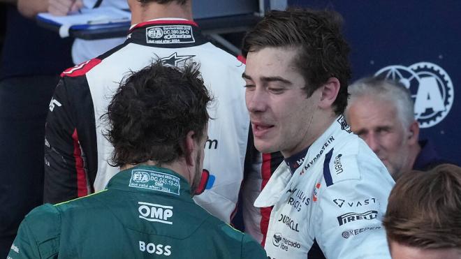 Fernando Alonso y Franco Colapinto en el paddock (Cordon Press)