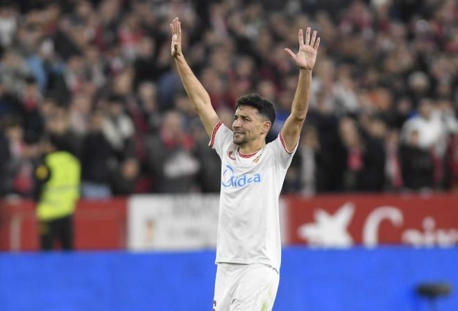 Jesús Navas, en su último partido en el Sánchez-Pizjuán (foto: Kiko Hurtado).