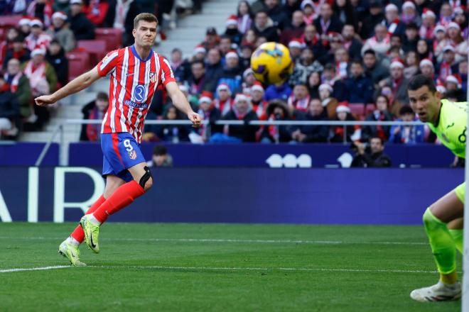 Alexander Sorloth en el partido ante el Getafe (Foto: EFE)