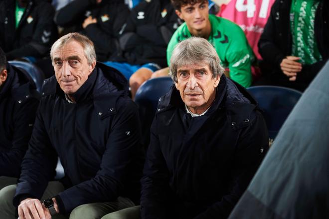 Manuel Pellegrini con Rubén Cousillas (foto: Cordón Press).