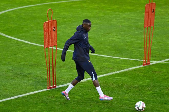 Kolo Muani, en un entrenamiento con Francia (Foto: Cordon Press).