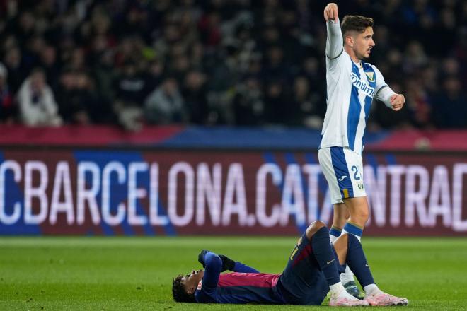 Lamine Yamal, dolorido en el Barça - Leganés (Foto: EFE)