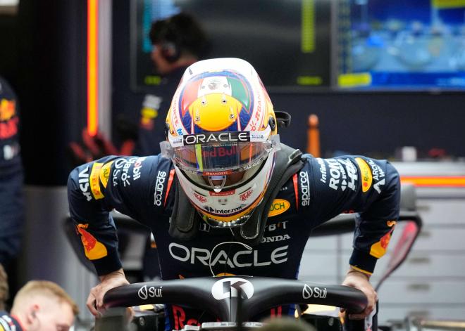 Checo Pérez, en una carrera con Red Bull durante 2024 (Foto: Cordon Press).