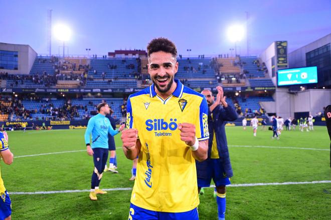 Chris Ramos, celebrando la victoria ante el Albacete (Foto: Cádiz CF).