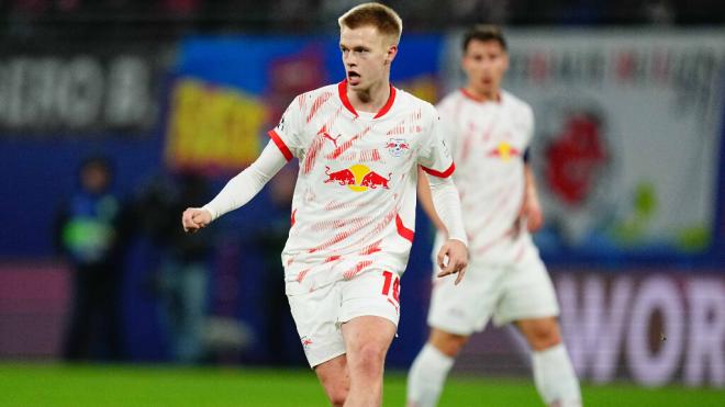 Arthur Vermeeren en un partido con el Leipzig (Foto: Cordon Press)