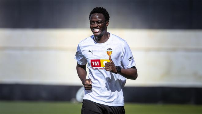 Mouctar Diakhaby, en un entrenamiento (Foto: Valencia CF).