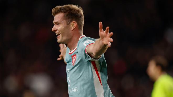 Alexander Sorloth, celebrando su gol (1-2) contra el FC Barcelona (LALIGA)