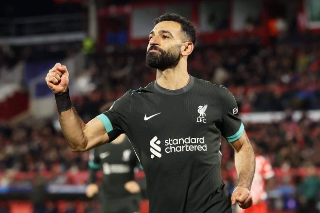 Mohamed Salah celebrando un gol con el Liverpool (Foto: Cordon Press).